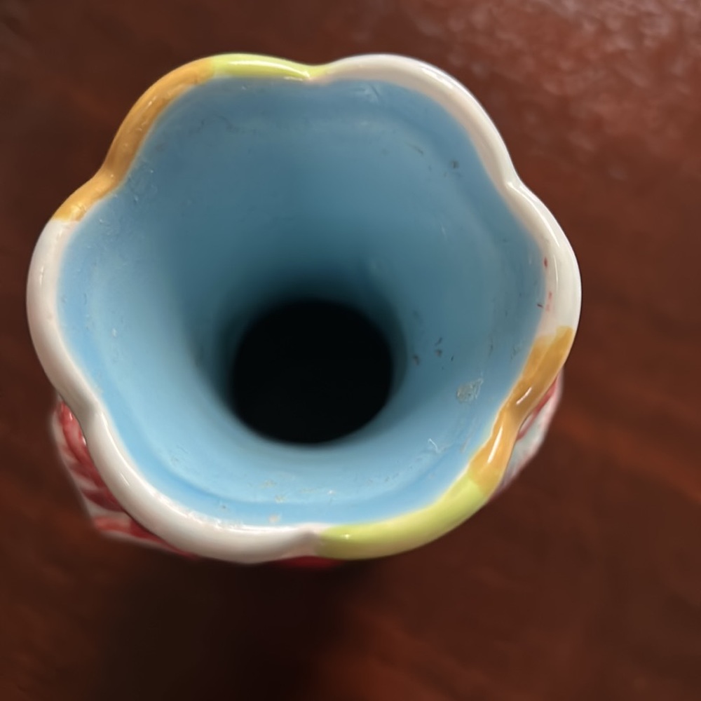 Small Vase - Picture 4 of 5